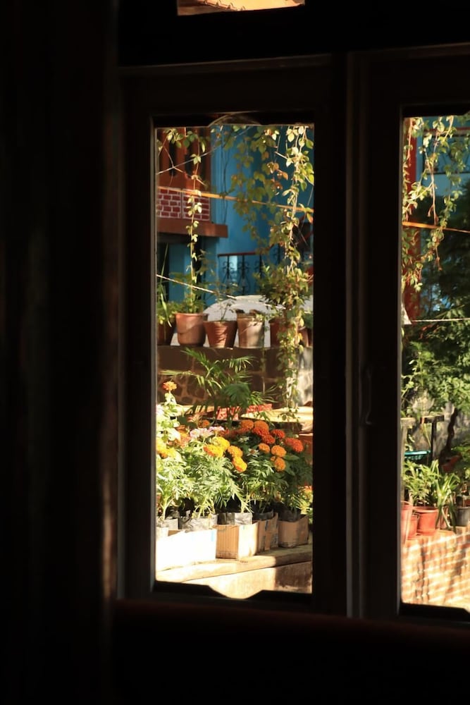 Фото The Rainbow Inn and Cafe