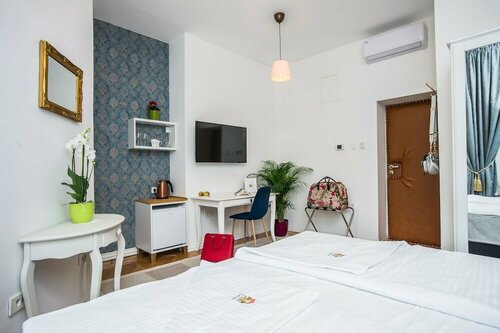 Гостиница Crown Rooms в Загребе