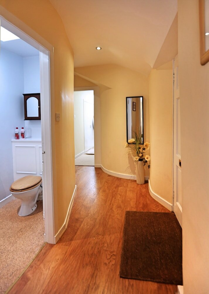 Фото Wonderful Central Edinburgh Apartment