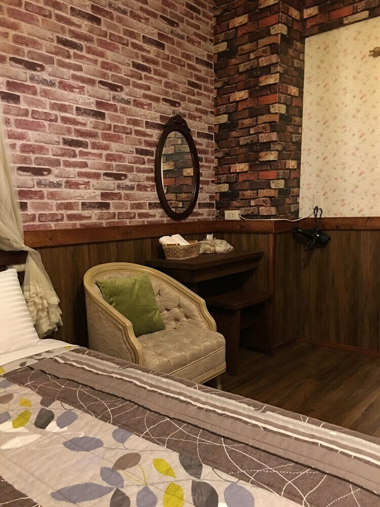 Фото Puli Town Bed and Breakfast