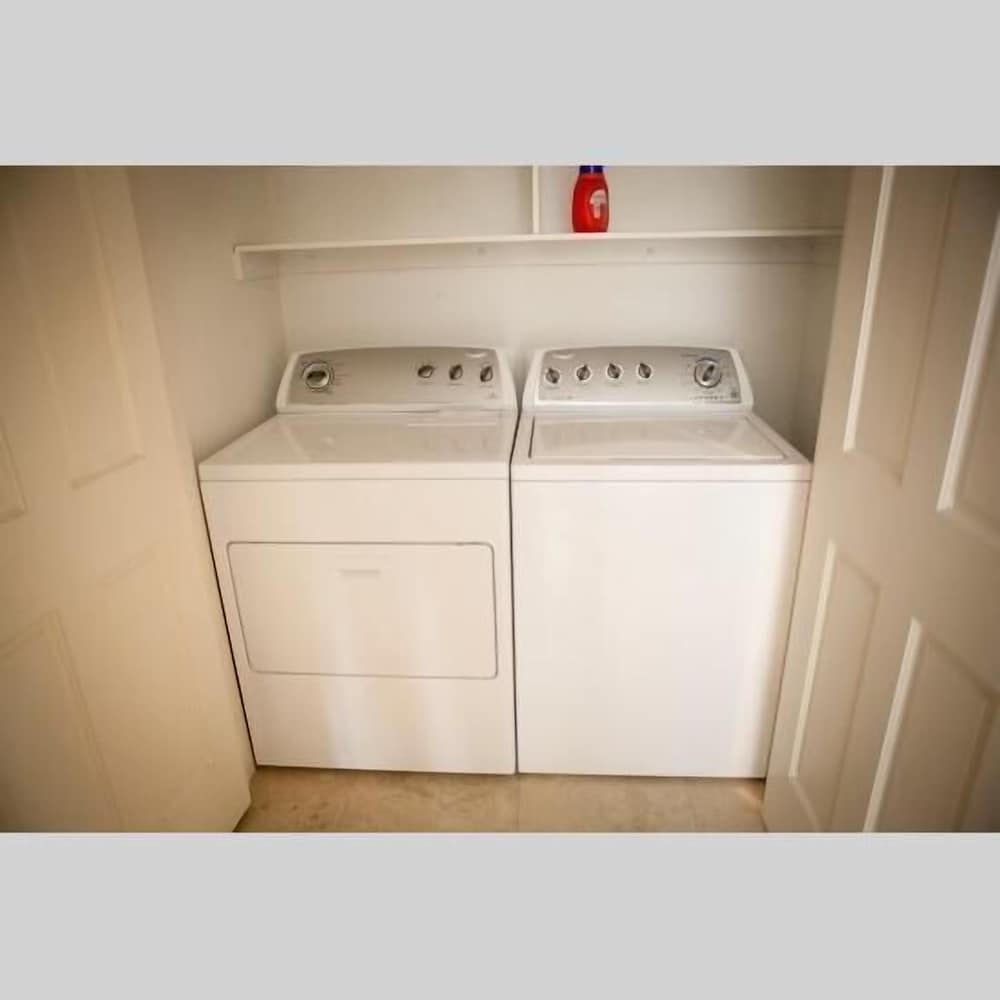 Фото Provident Luxury Suites Fisher Island