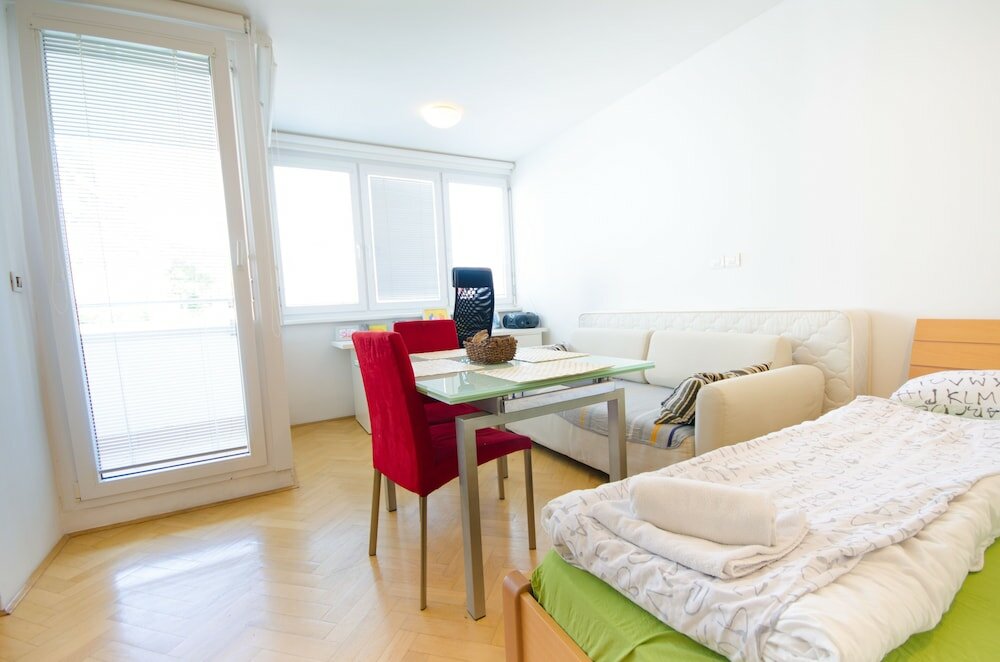 Фото City centre studio with a balcony