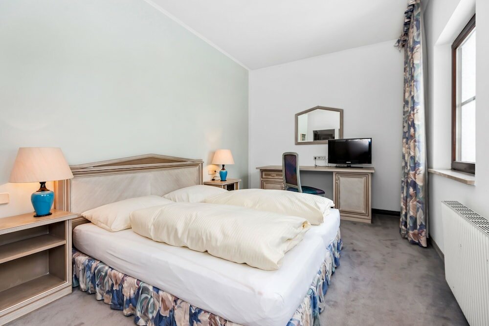 Фото Hotel Sylvia by Skinetworks