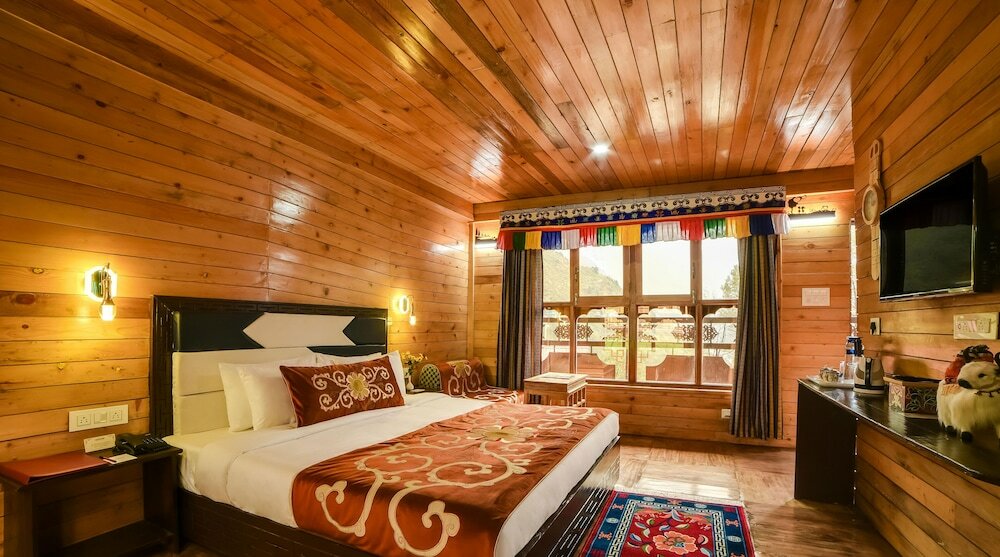 Фото Summit Panghen Metok Hotel