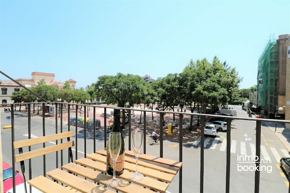 Фото InmoBooking Tarraco climatizado, cerca de la playa