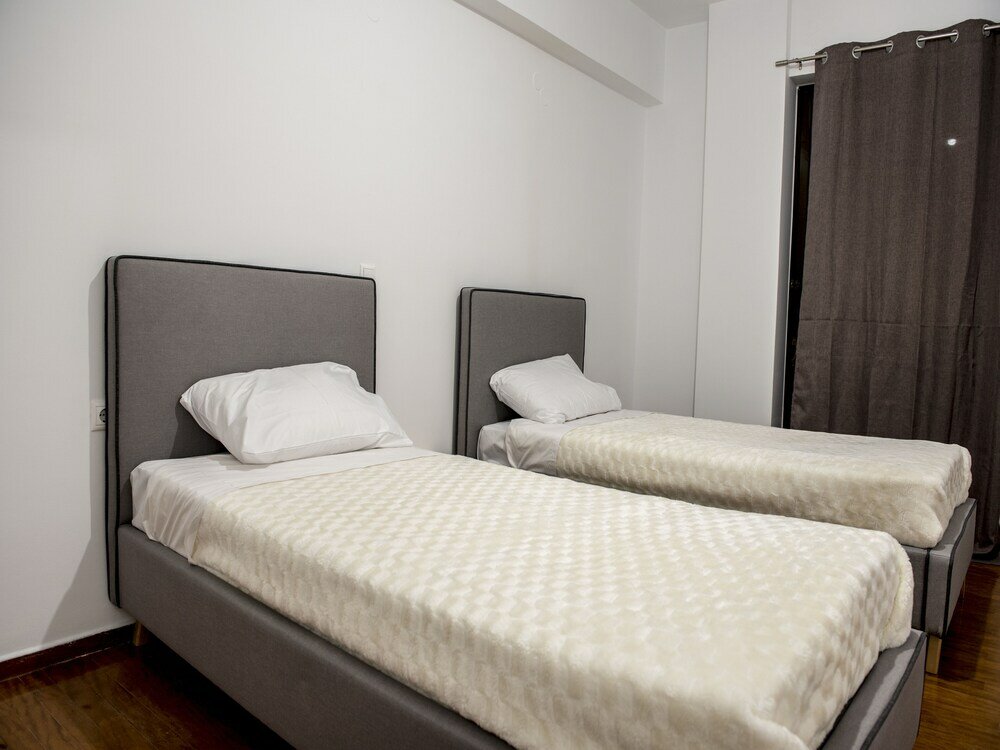 Фото Eleni Lux Apartment