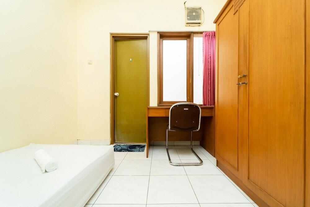 Фото KoolKost near Universitas Maranatha 2 Bandung