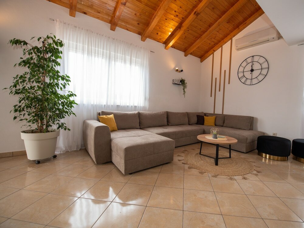 Фото Holiday Home near Trogir