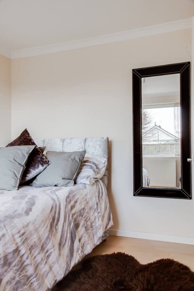 Фото Bungalow 2 min Walk to Beach and sea Sleeps 6