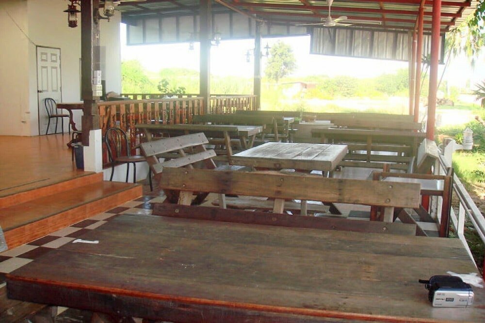 Фото Oyo 1063 Kingfha Resort