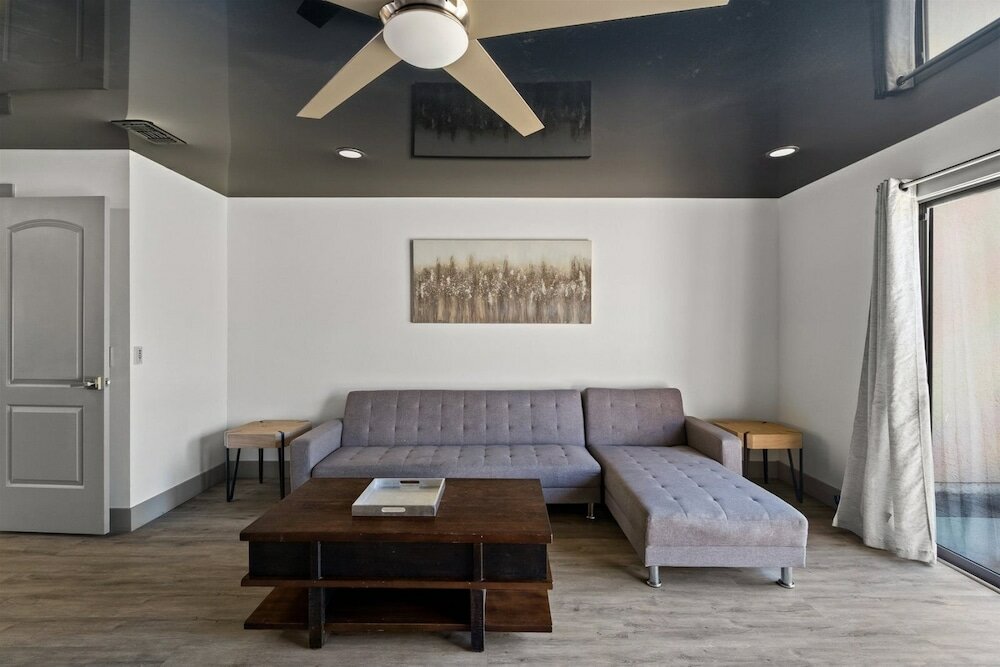 Фото 131 Kimberly Drive