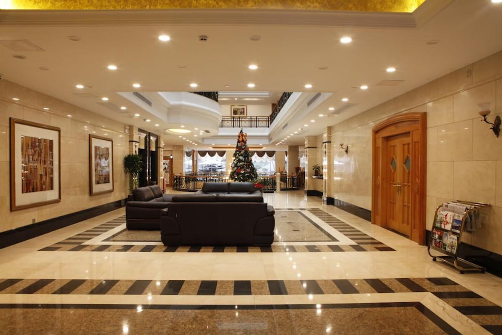 Фото Guangzhou Yuehai Hotel