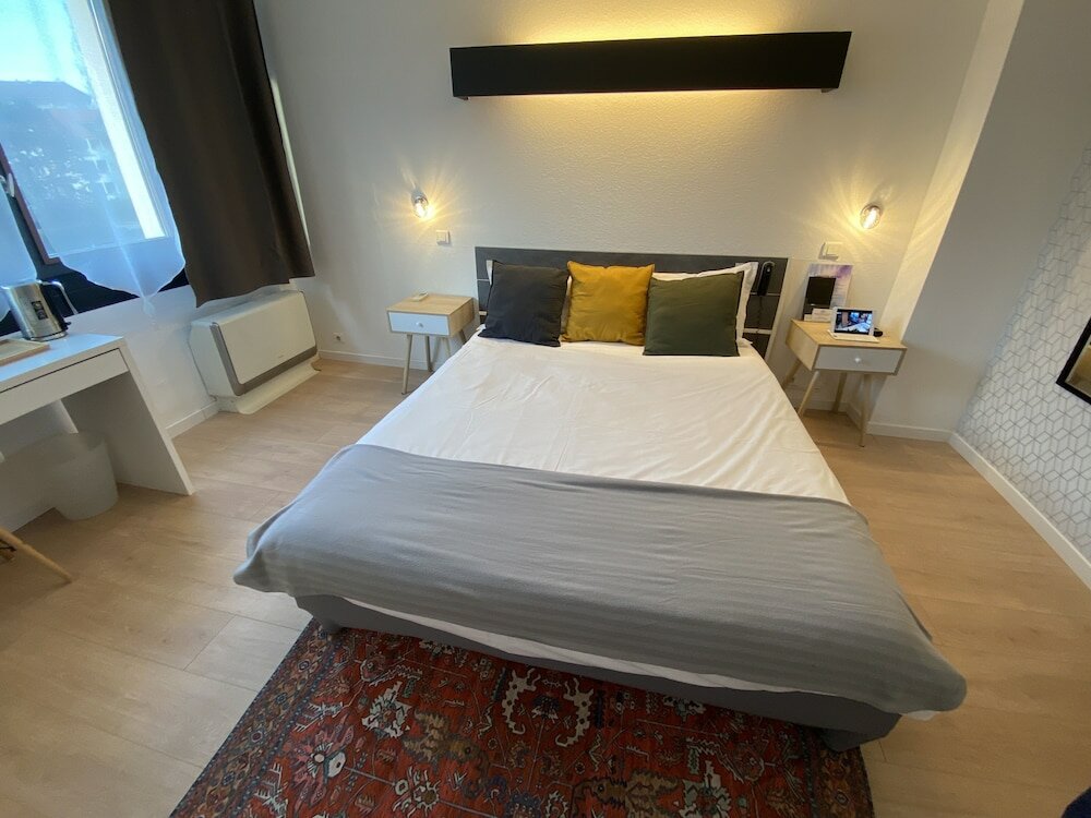 Фото Savoie Hôtel