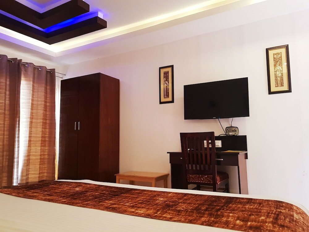 Фото Arabian Sands Beach Resort