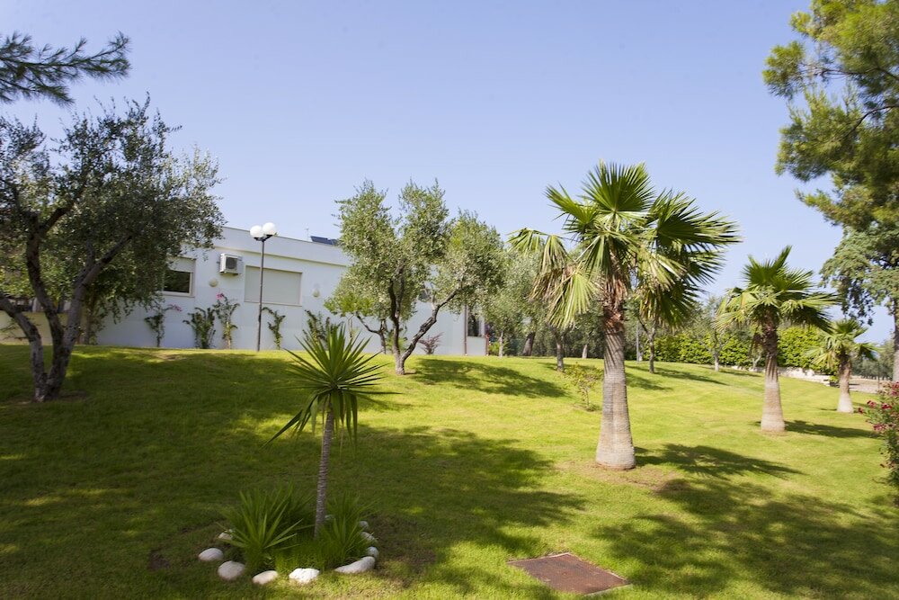 Фото Villaggio Turistico Baia Del Monaco