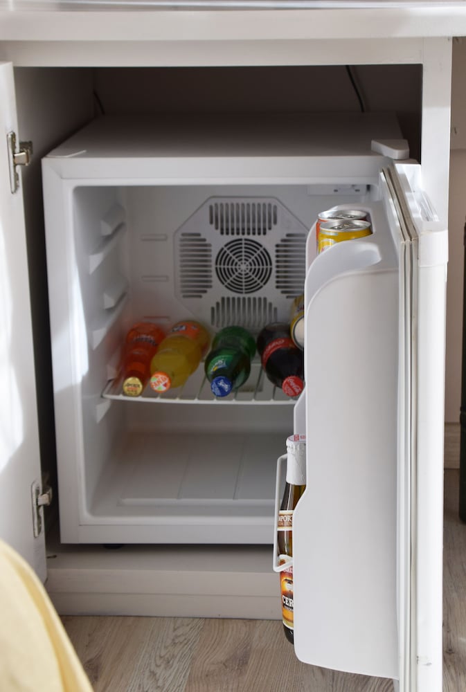 Фото Hotel Rafe'