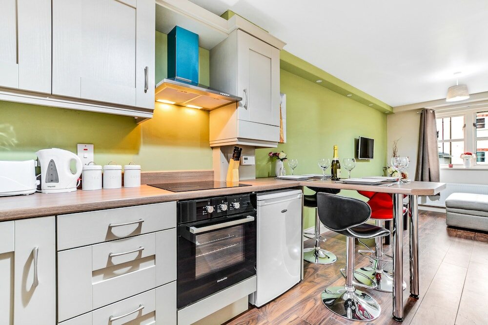 Фото The Ship's Key Aparthotel