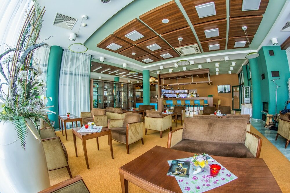 Фото Alexandra Business Hotel