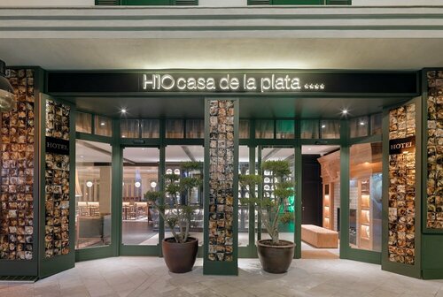 Гостиница H10 Casa de la Plata в Севилье