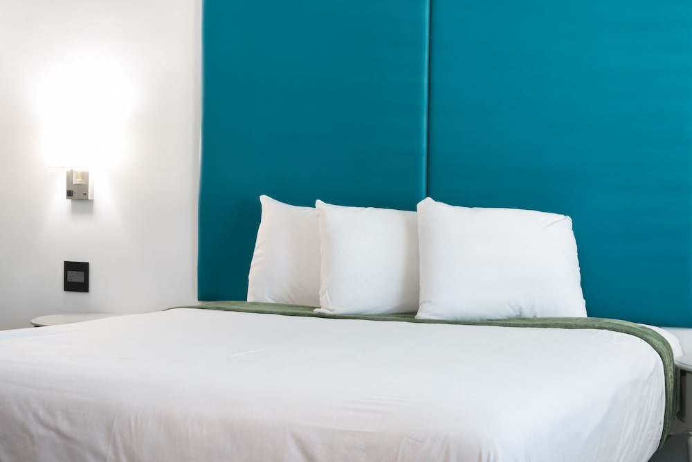 Фото Tilbury Inn