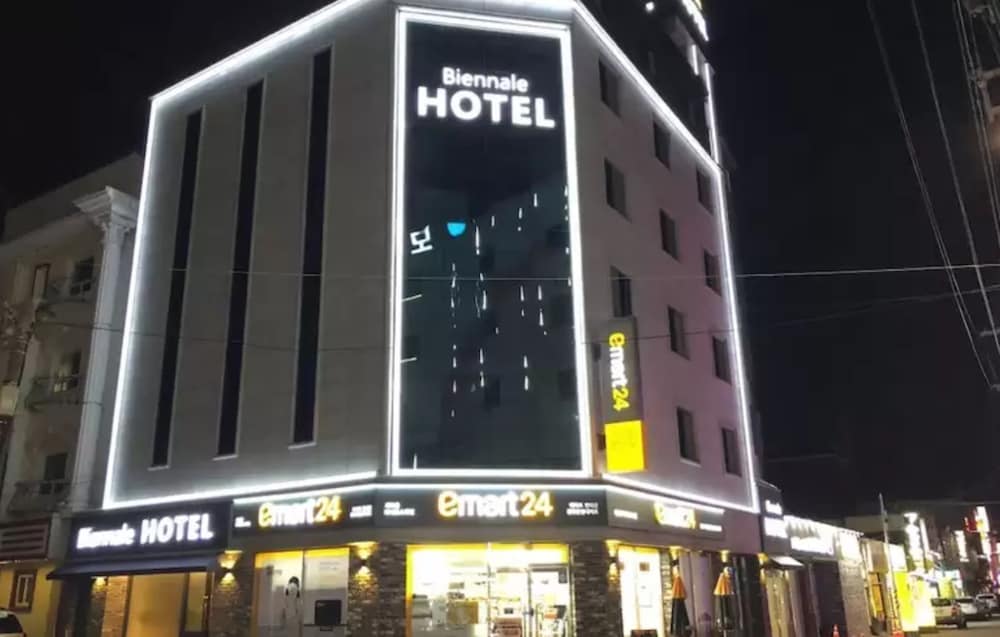 Фото Biennale Hotel