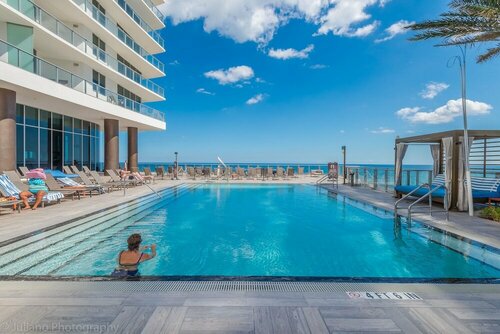 Гостиница Private Ocean Condos - Hyde Beach Resort в Голливуде