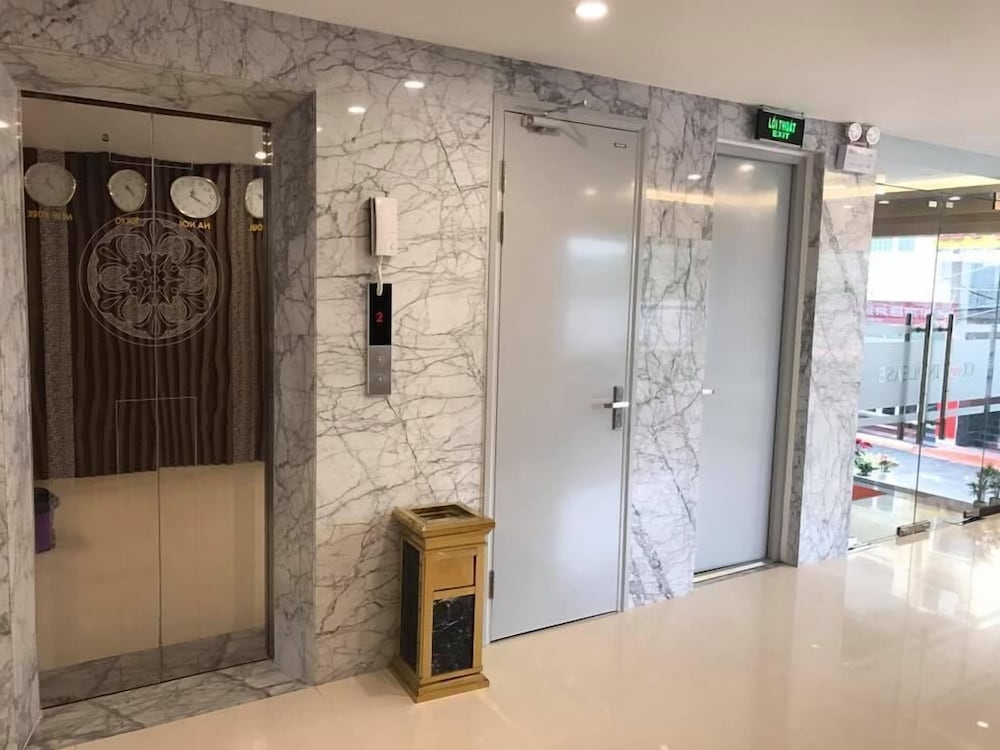 Фото Rosarian Hotel