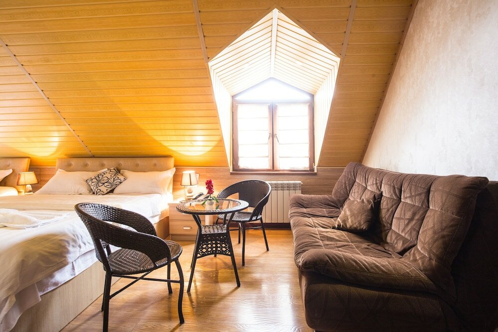 Фото Hotel Garden House