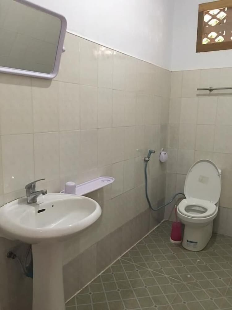 Фото Wun Tawp Garden Hotel