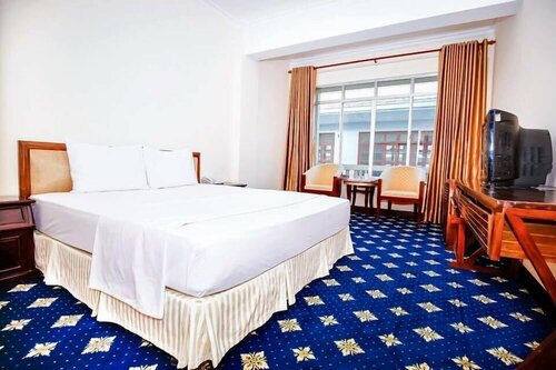 Гостиница Ngan Ha Hotel в Хатини