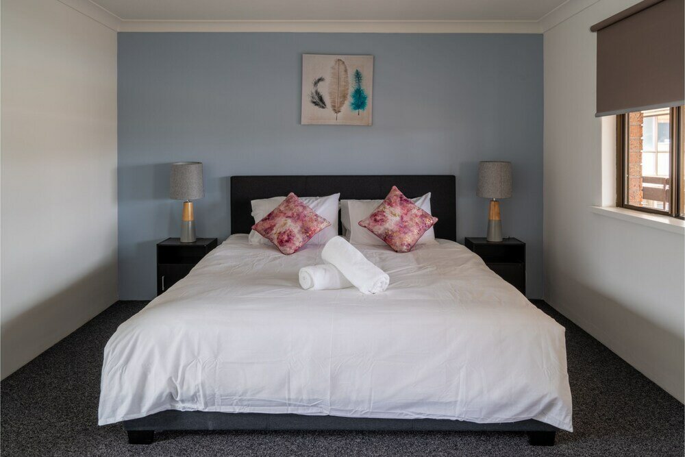 Фото Lakeside Inn Illawarra