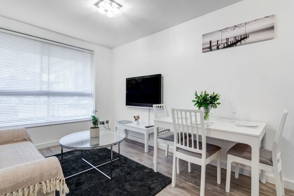 Фото Sherborne Court