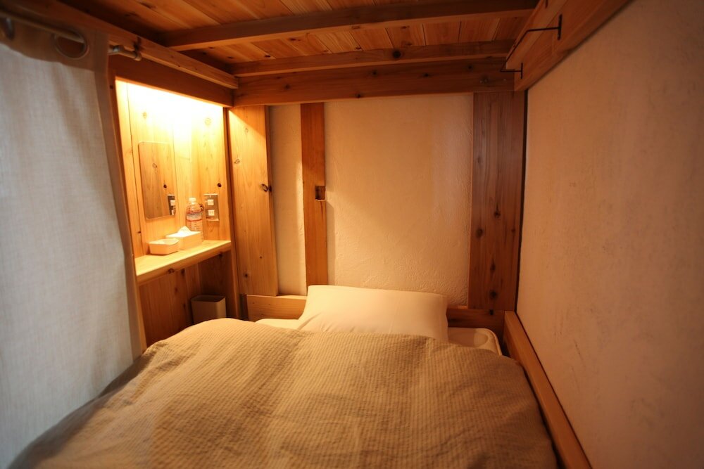 Фото Small Town Hostel Hakodate