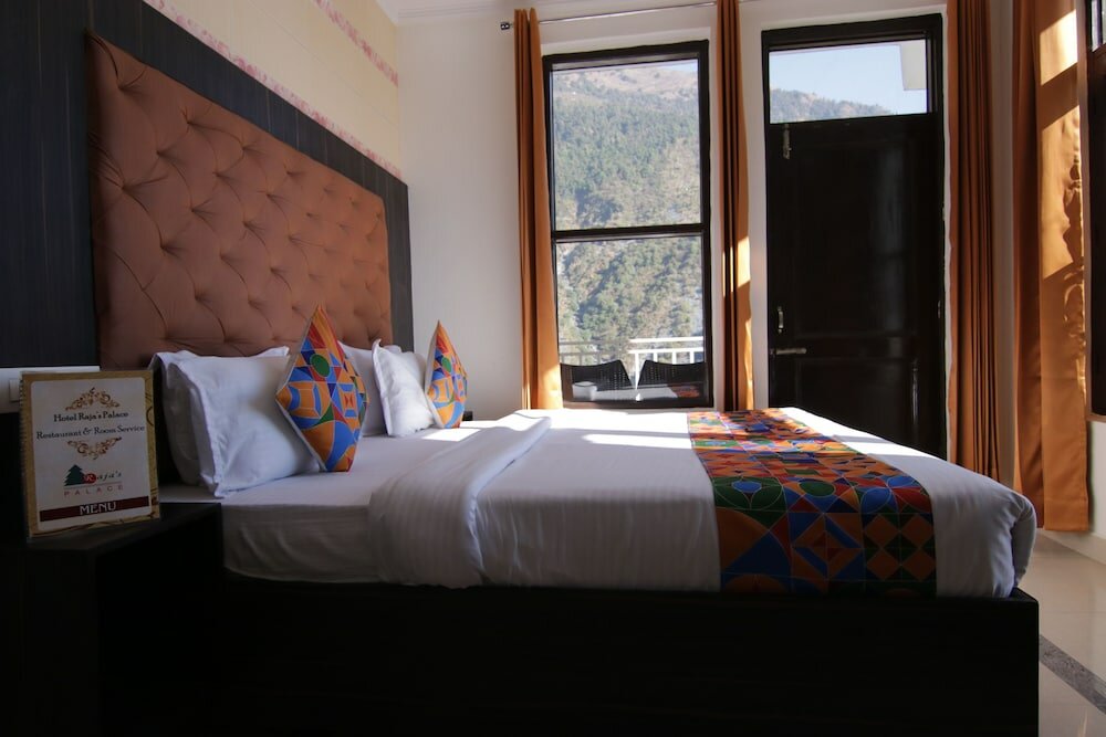 Фото Hotel Raja's Palace