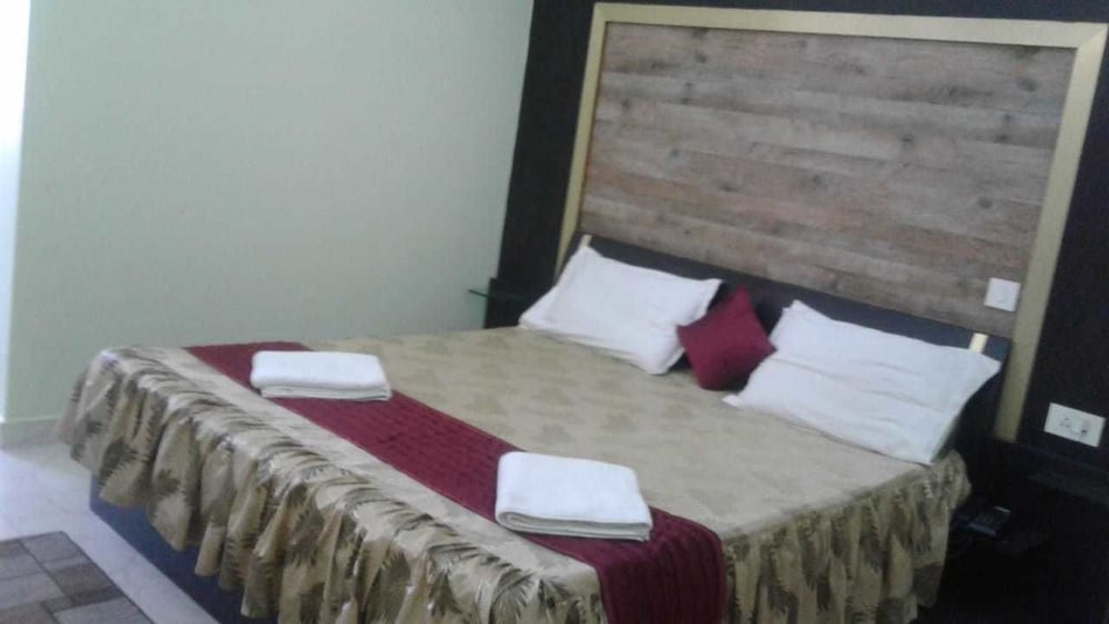 Фото Hotel Barbereek Inn