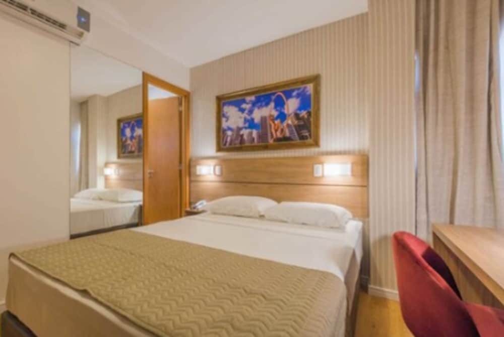 Фото Bristol Guararapes Hotel