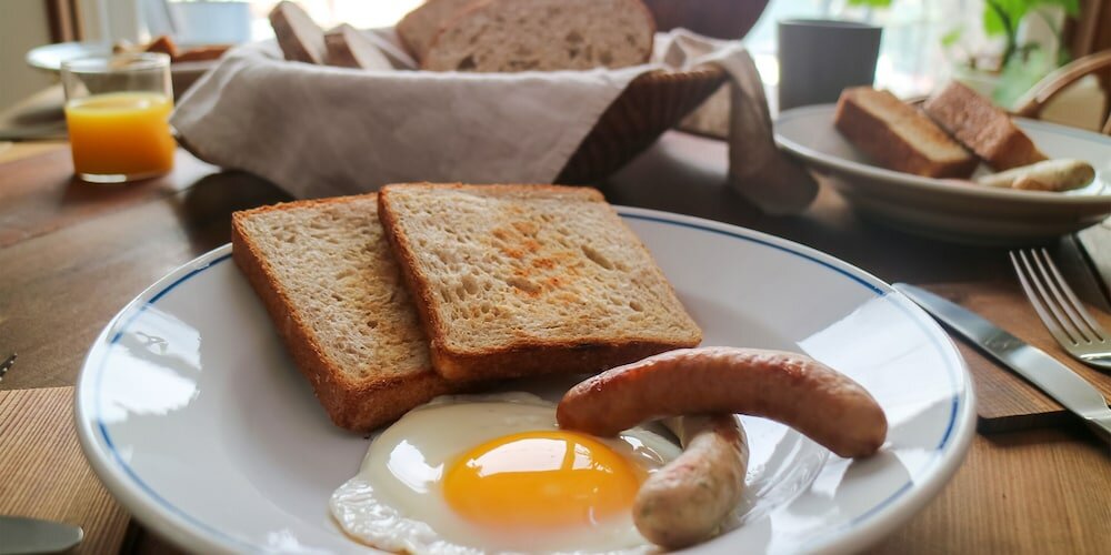 Фото Small Town Hostel Hakodate