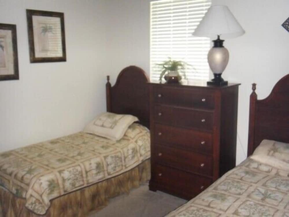 Фото Ov2762 - Trafalgar Village Resort - 4 Bed 4 Baths Villa