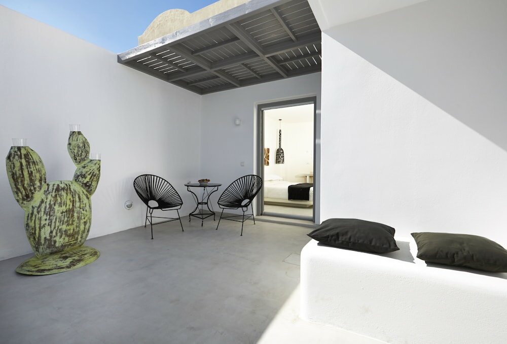 Фото Eolia Kamari Villa