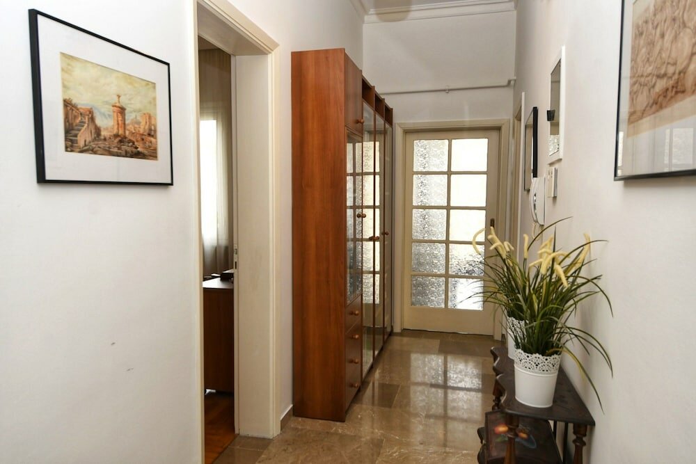 Фото Athens Authentic Elegance