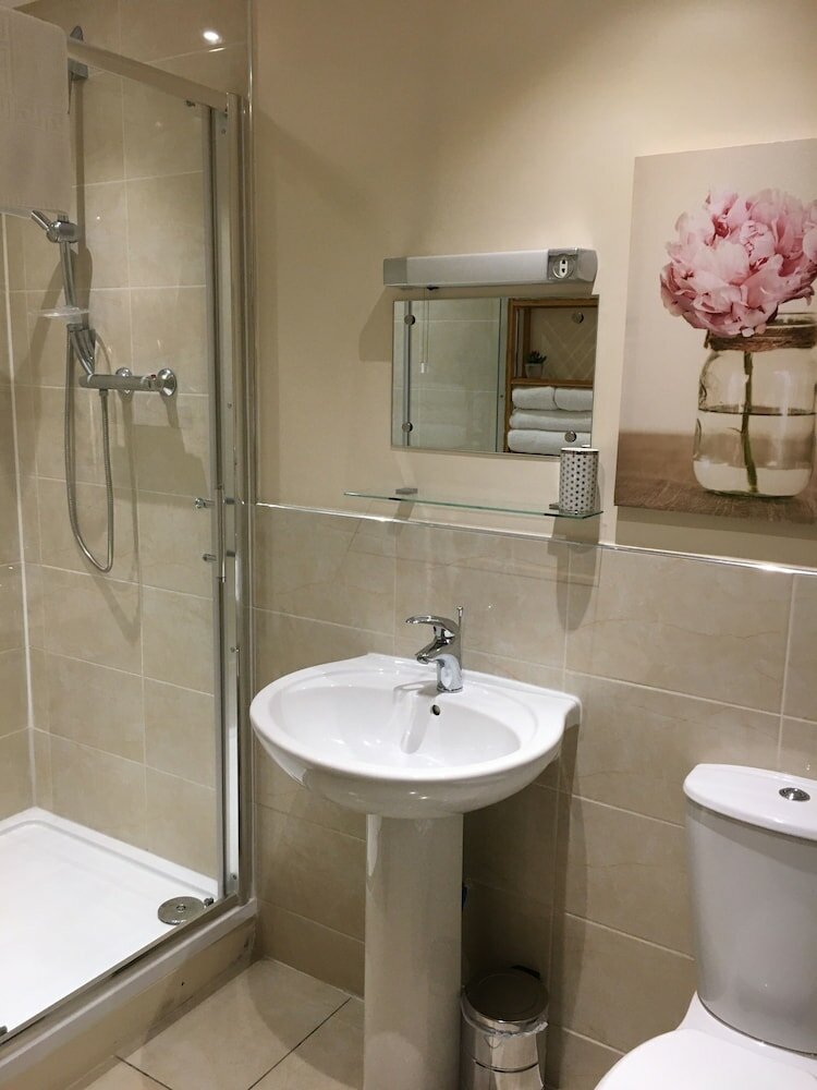 Фото Peel House Apartments