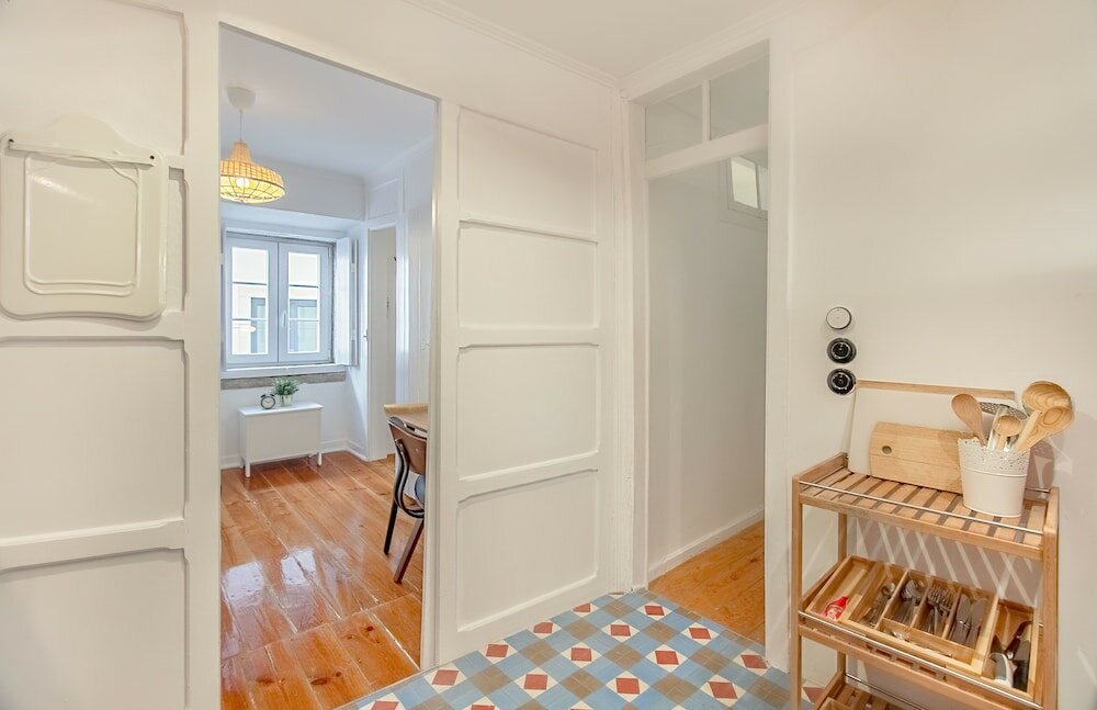 Фото Unique and Stylish Flat in Historic Lisbon