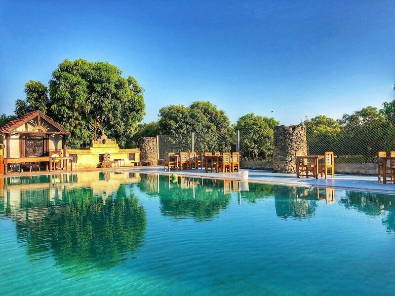 Гостиница Gir Lions Paw Resort With Swimming Pool
