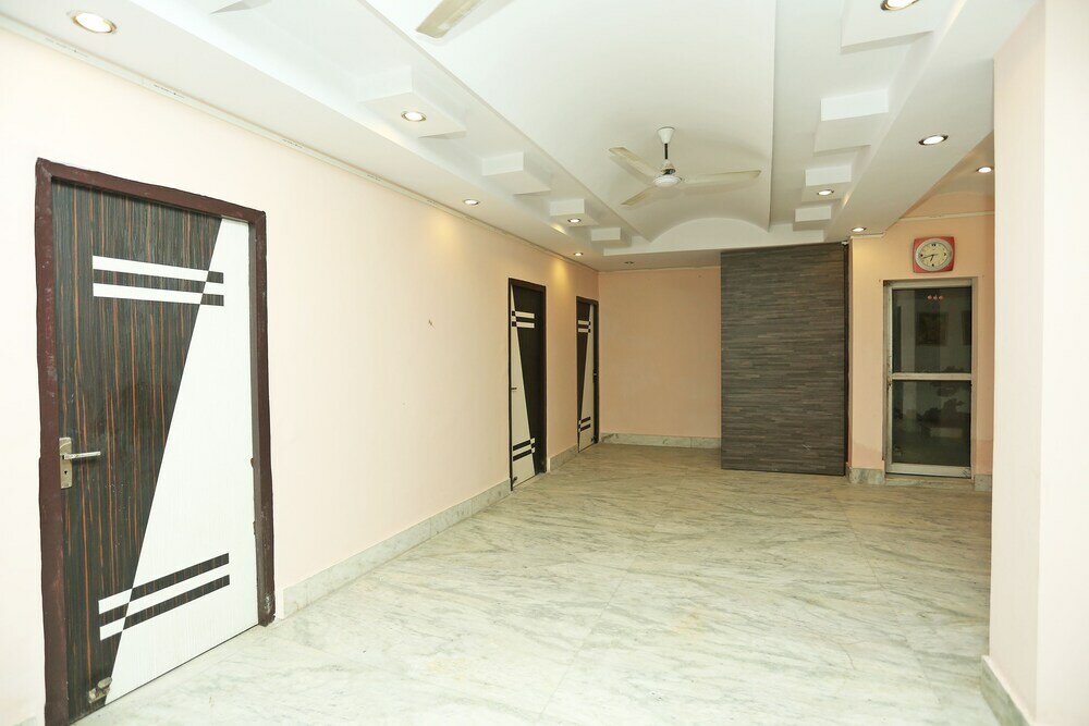 Фото Oyo 14624 Hari Dham