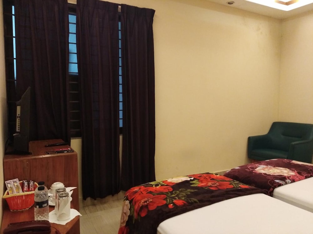 Фото Bottomhill Palace Hotel