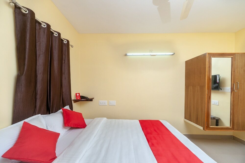 Фото Oyo 24169 Hotel Aiswariyam