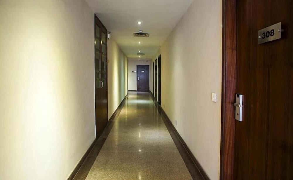 Фото Hotel Hive Panipat