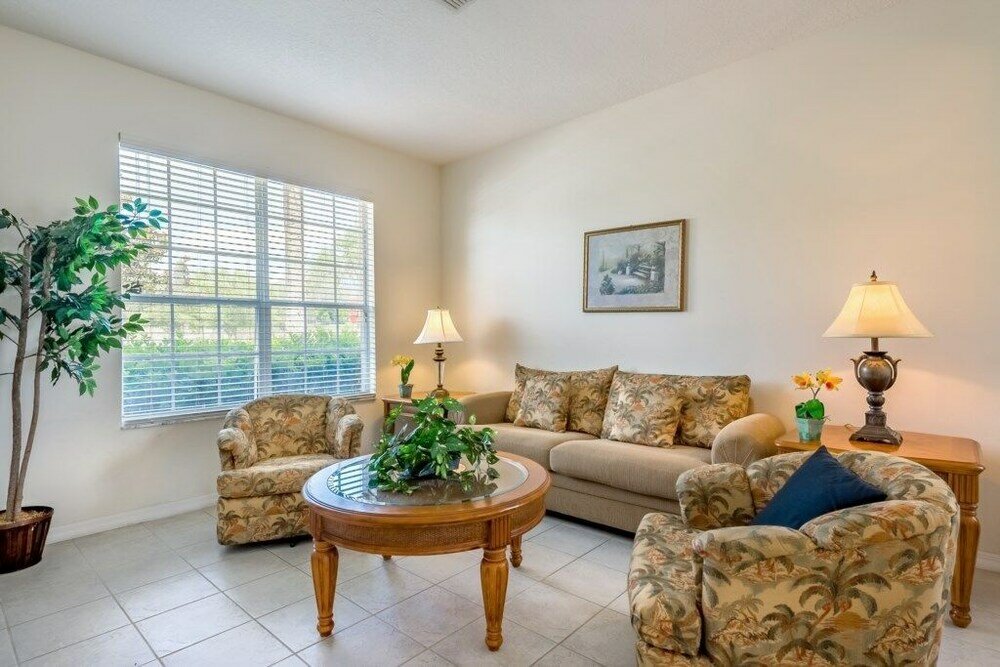 Фото 7br Pool Home Emerald Island by Shv-2793