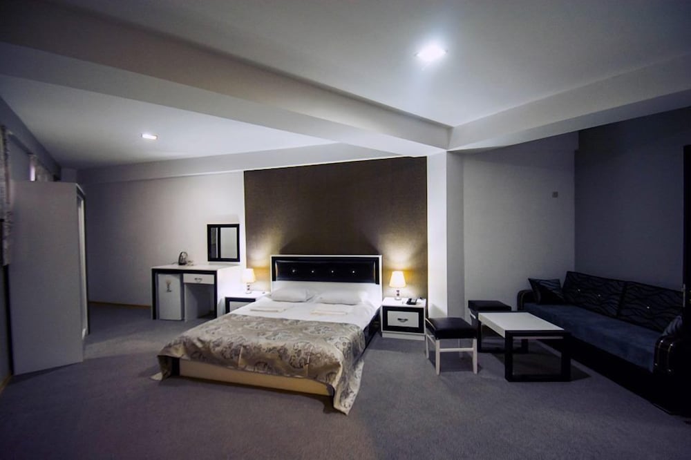 Фото Гостиница Батони