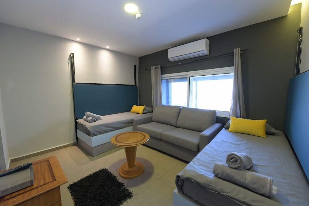 Фото Amdar Hotel & Hostel